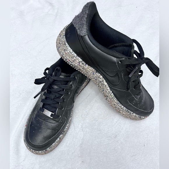 Youth 5.5 Nike Air Force 1 Low Recycled - Picture 2 of 6